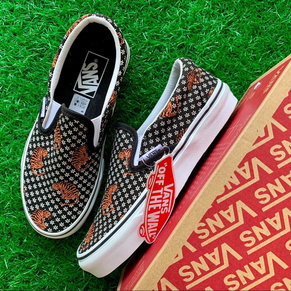 Vans Slip On Tiger Floral - Picture 3 of 13